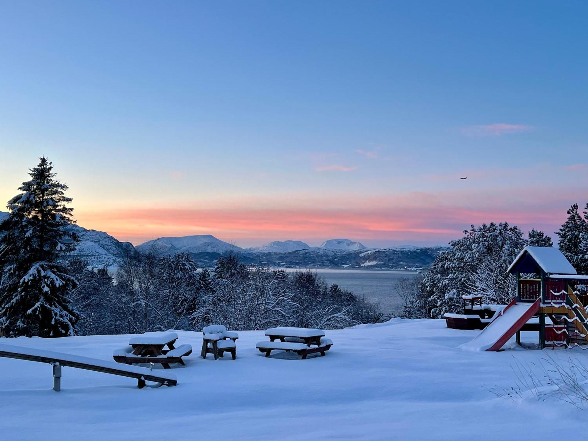 Wake Up To A Beautiful View And Smell Of The Sea Daire Kristiansund Dış mekan fotoğraf